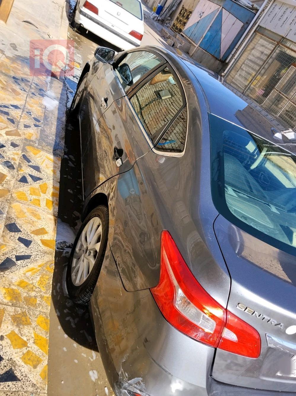 نيسان سنترا